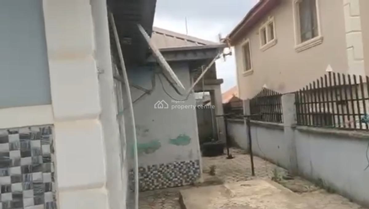 a 3 Bedroom Available, Makogi, Magboro, Ogun, Detached Bungalow for Sale