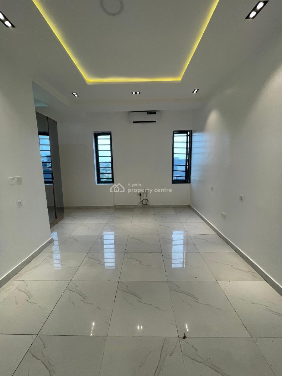 Well Built 2 Bedroom Apartment with Swimming Pool, Ikate, Lekki, Lagos, Flat / Apartment for Sale