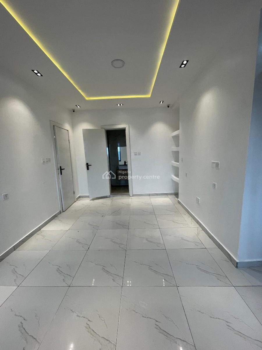 Well Built 2 Bedroom Apartment with Swimming Pool, Ikate, Lekki, Lagos, Flat / Apartment for Sale