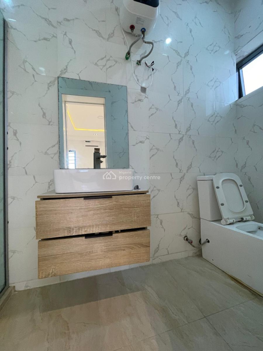 Well Built 2 Bedroom Apartment with Swimming Pool, Ikate, Lekki, Lagos, Flat / Apartment for Sale