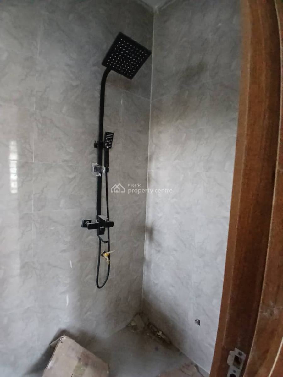 Newly Built 2 Bedroom Flat, Rock Stone Estate, Badore, Ajah, Lagos, Flat / Apartment for Rent