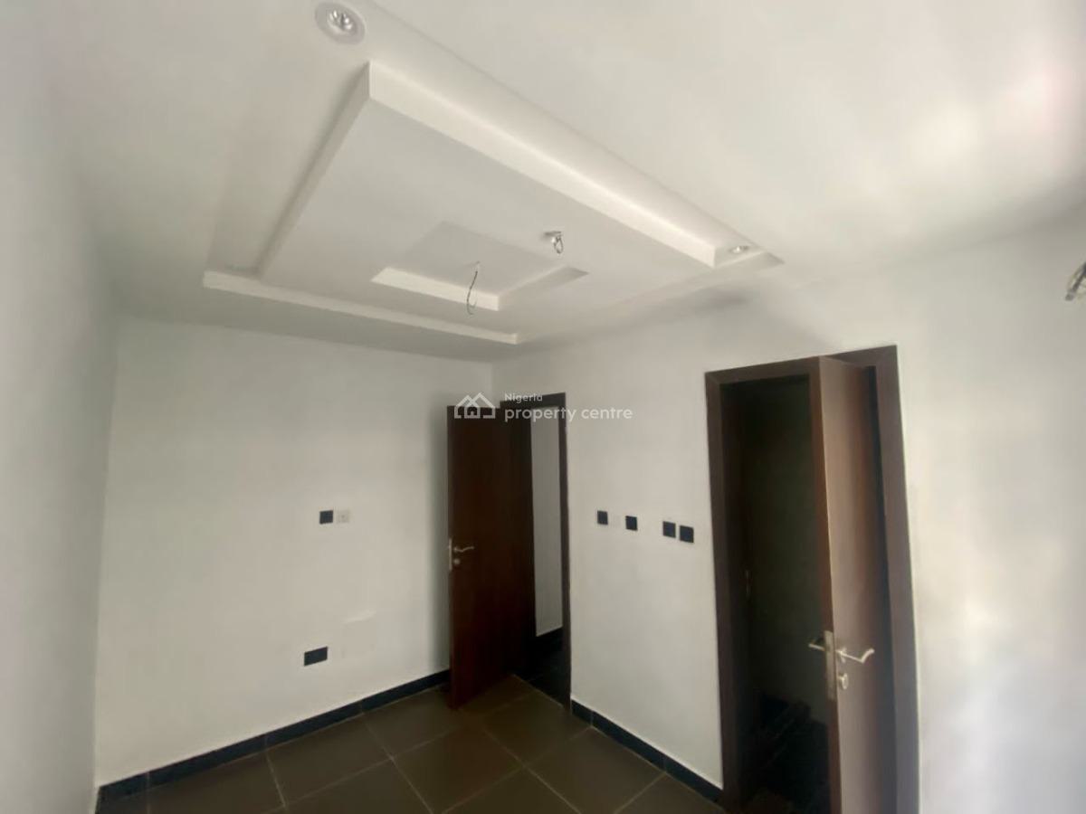 Well Built 2 Bedrooms Flat, Allen, Ikeja, Lagos, Flat / Apartment for Sale