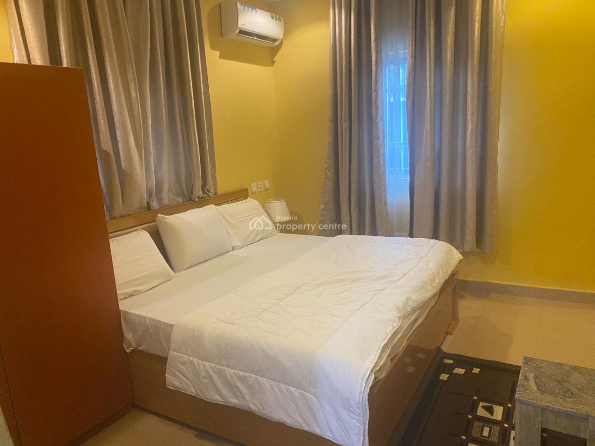 Fully Furnished and Serviced 3 Bedroom Flat in a Lovely Estate, Maryland, Lagos, Flat / Apartment for Rent