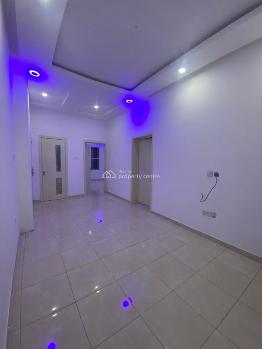Luxurious  2bed and Palour Apartment with Balcony, Lekki, Osapa, Lekki, Lagos, Flat / Apartment for Rent