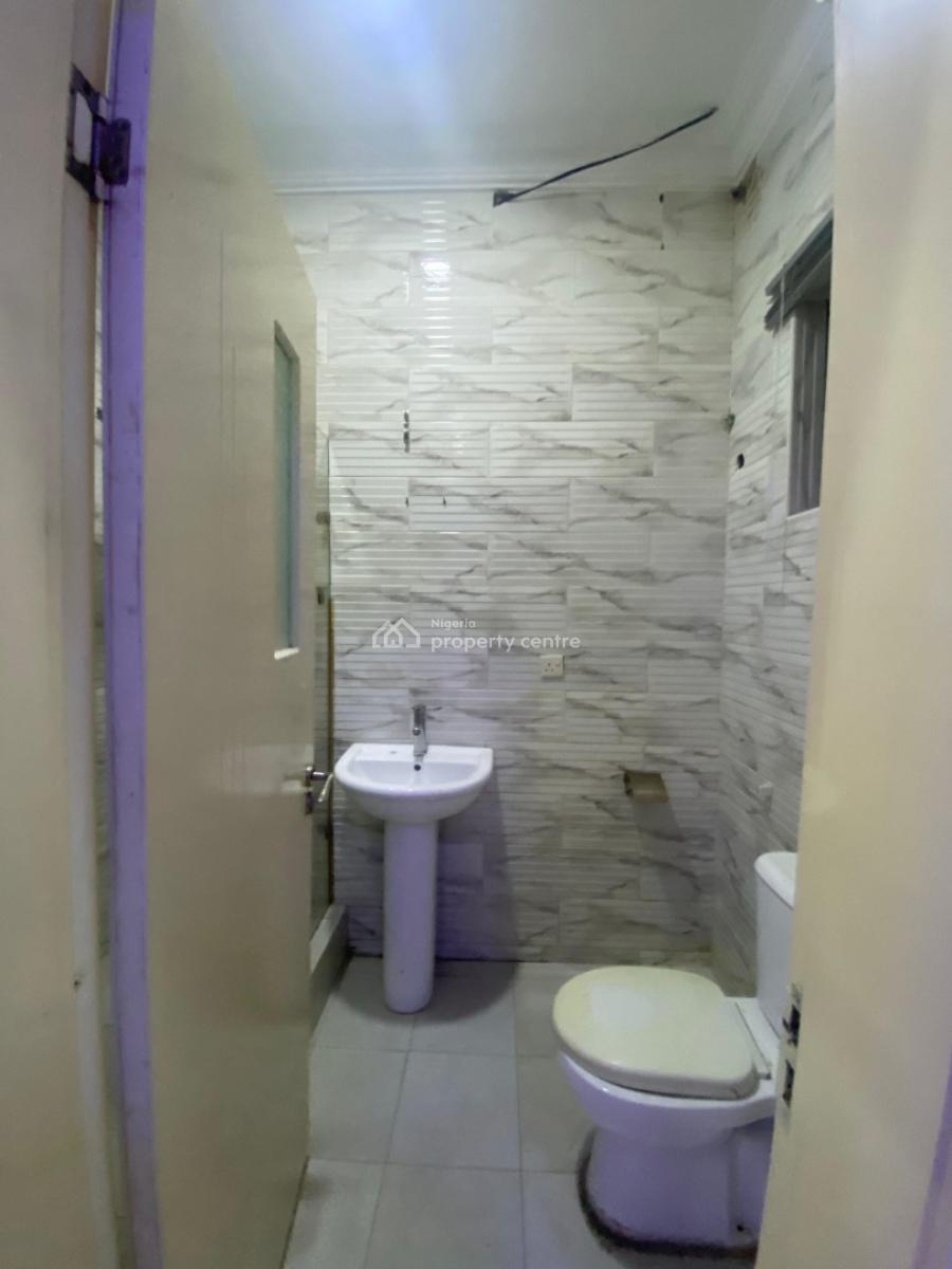 Luxurious  2bed and Palour Apartment with Balcony, Lekki, Osapa, Lekki, Lagos, Flat / Apartment for Rent