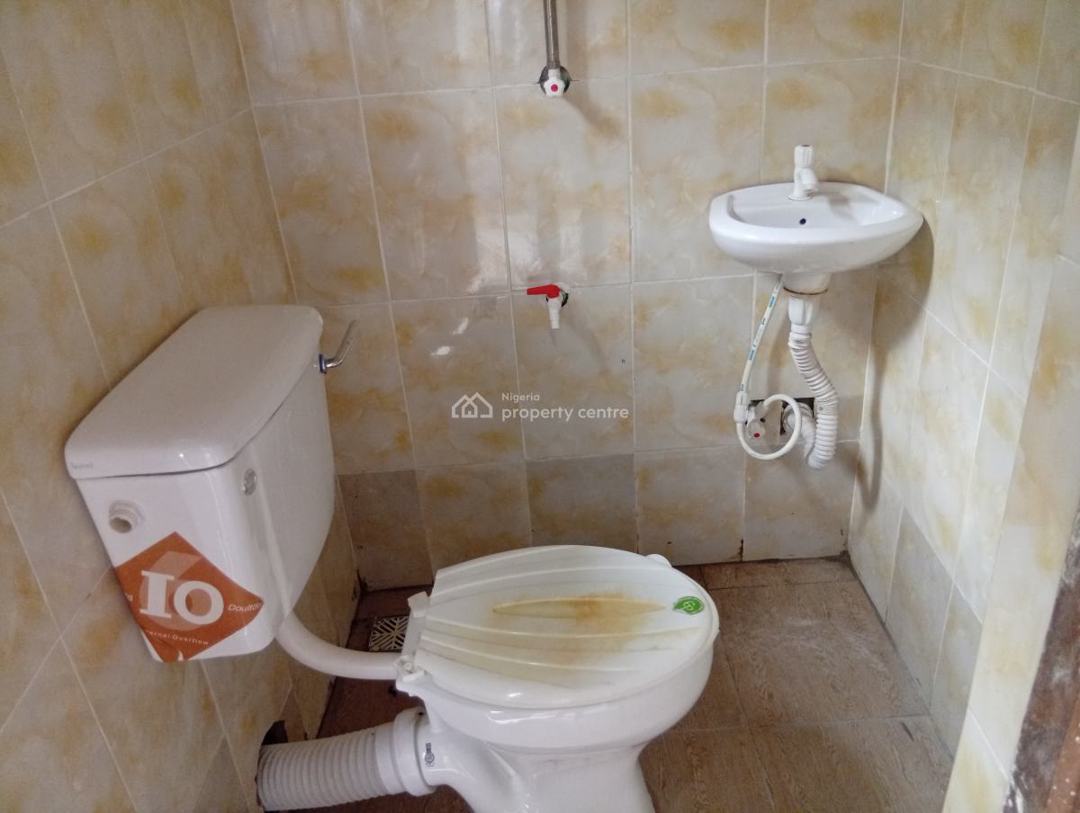 Mini Flat, Off Poultry Road, Bogije, Ibeju Lekki, Lagos, Mini Flat (room and Parlour) for Rent