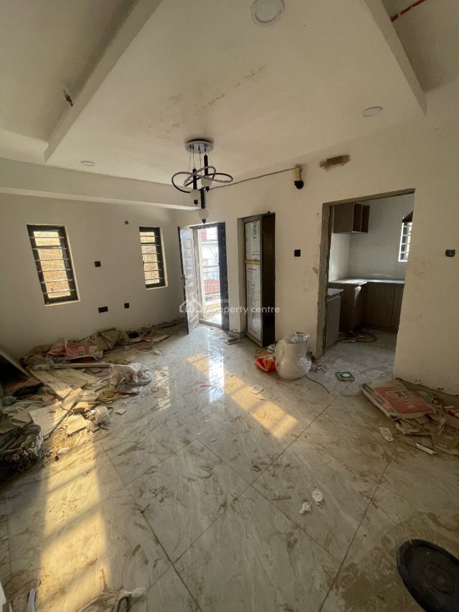 Luxury 2 Bedroom Flat, Both En-suite, with a Visitors Toilet, Kilo, Surulere, Lagos, Flat / Apartment for Rent