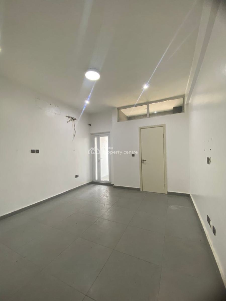 2 Bedroom Flat, Ilasan, Salem, Ikate, Lekki, Lagos, Flat / Apartment for Rent