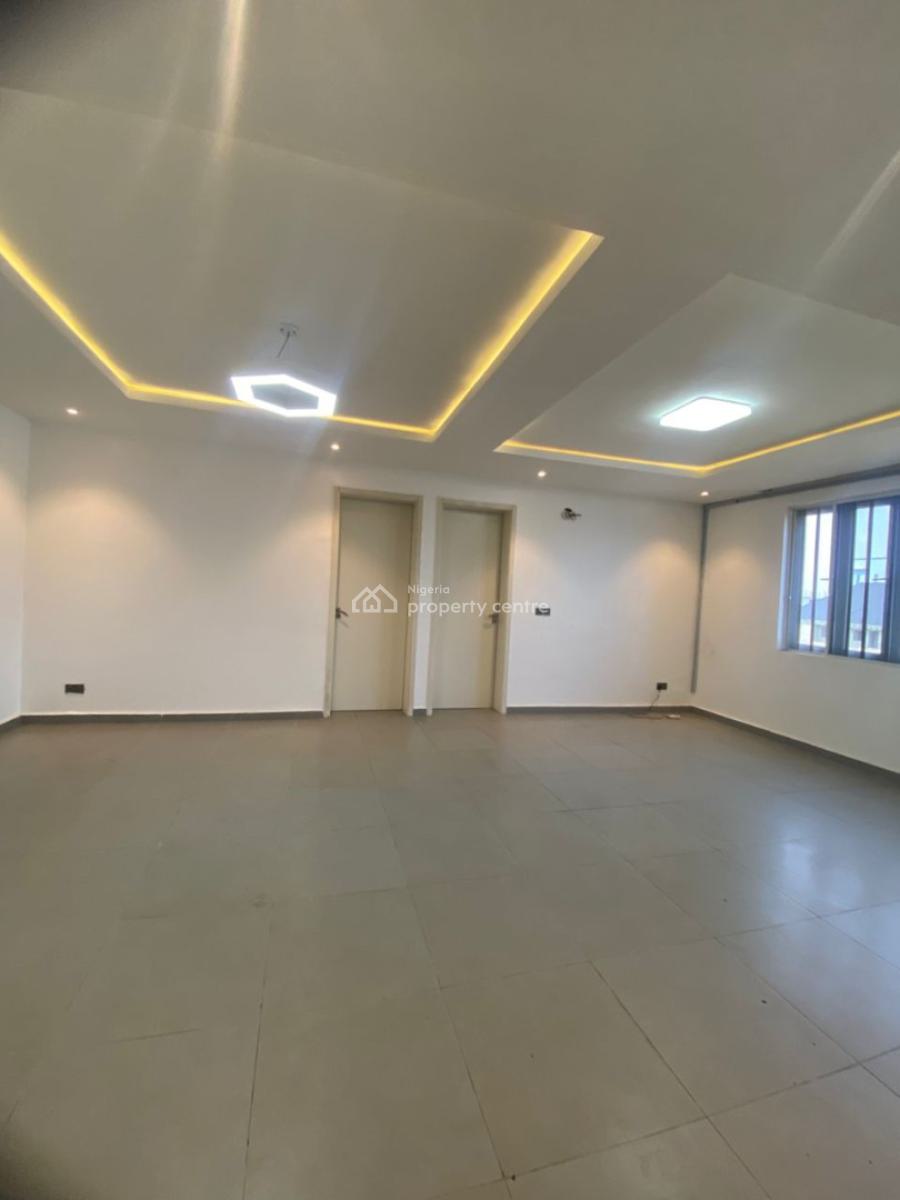 2 Bedroom Flat, Ilasan, Salem, Ikate, Lekki, Lagos, Flat / Apartment for Rent