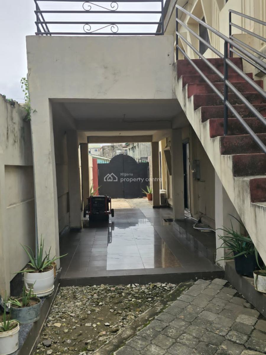 4 Bedroom Semi Detached with 2 Bedroom Bq, Dolphin Estate, Ikoyi, Lagos, Semi-detached Duplex for Sale