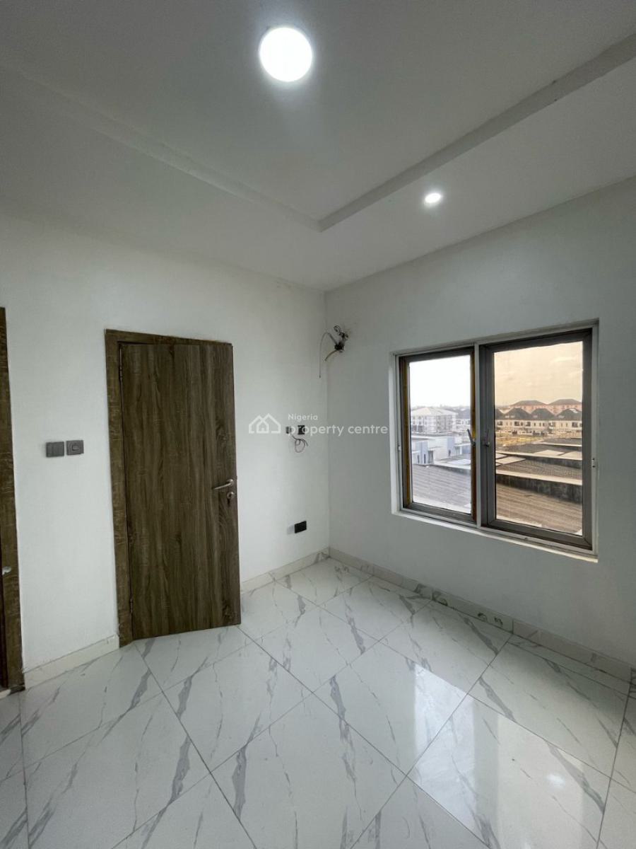 Lovely 4 Bedrooms Flat Apartment with Boyz Quarter, Off Chief Yemi Idowu Way, Osapa, Lekki, Lagos, Flat / Apartment for Sale