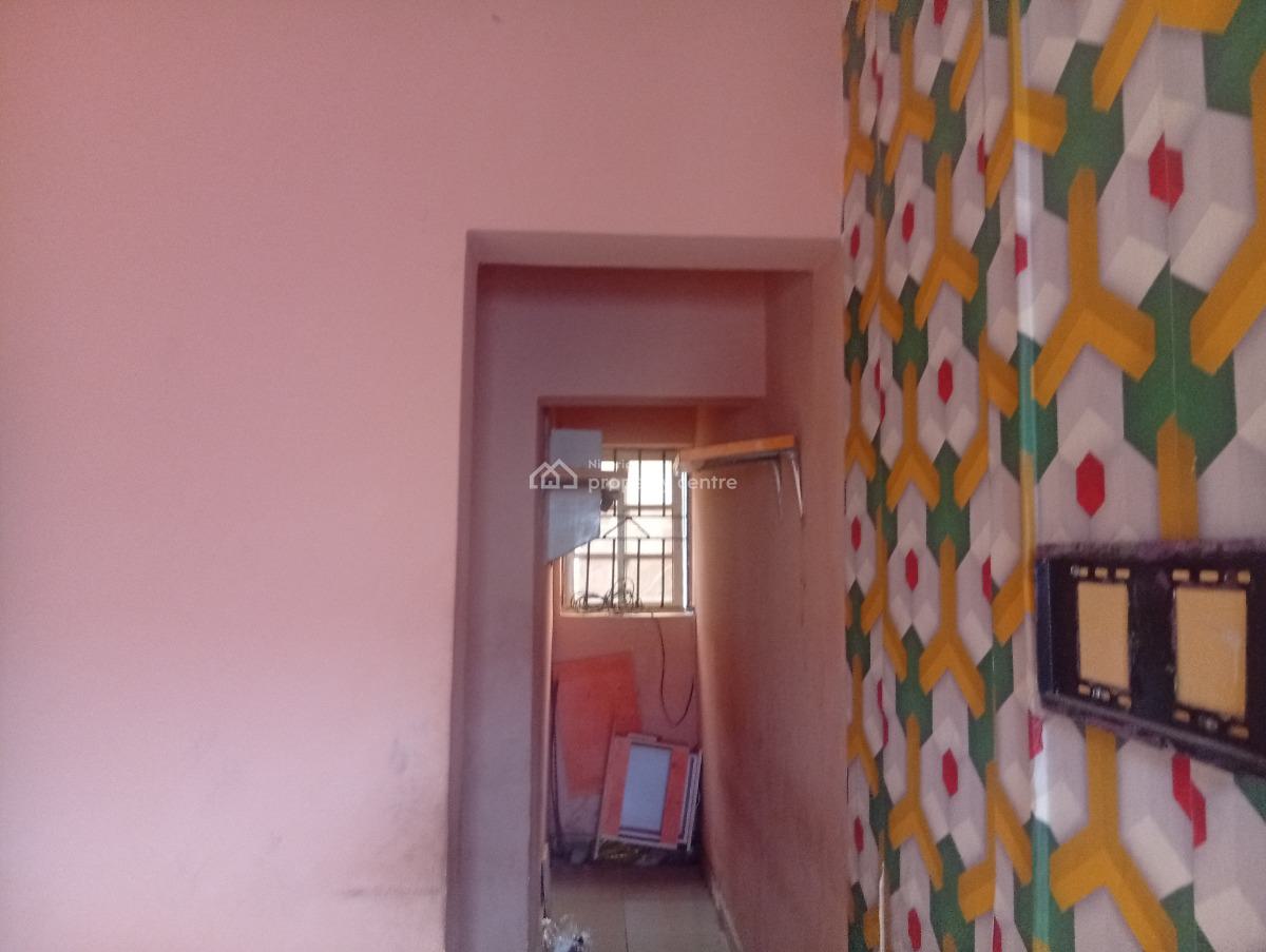 a Self Contain, Off Imalete Road, Imalete Alafia, Ibeju Lekki, Lagos, Self Contain (single Rooms) for Rent