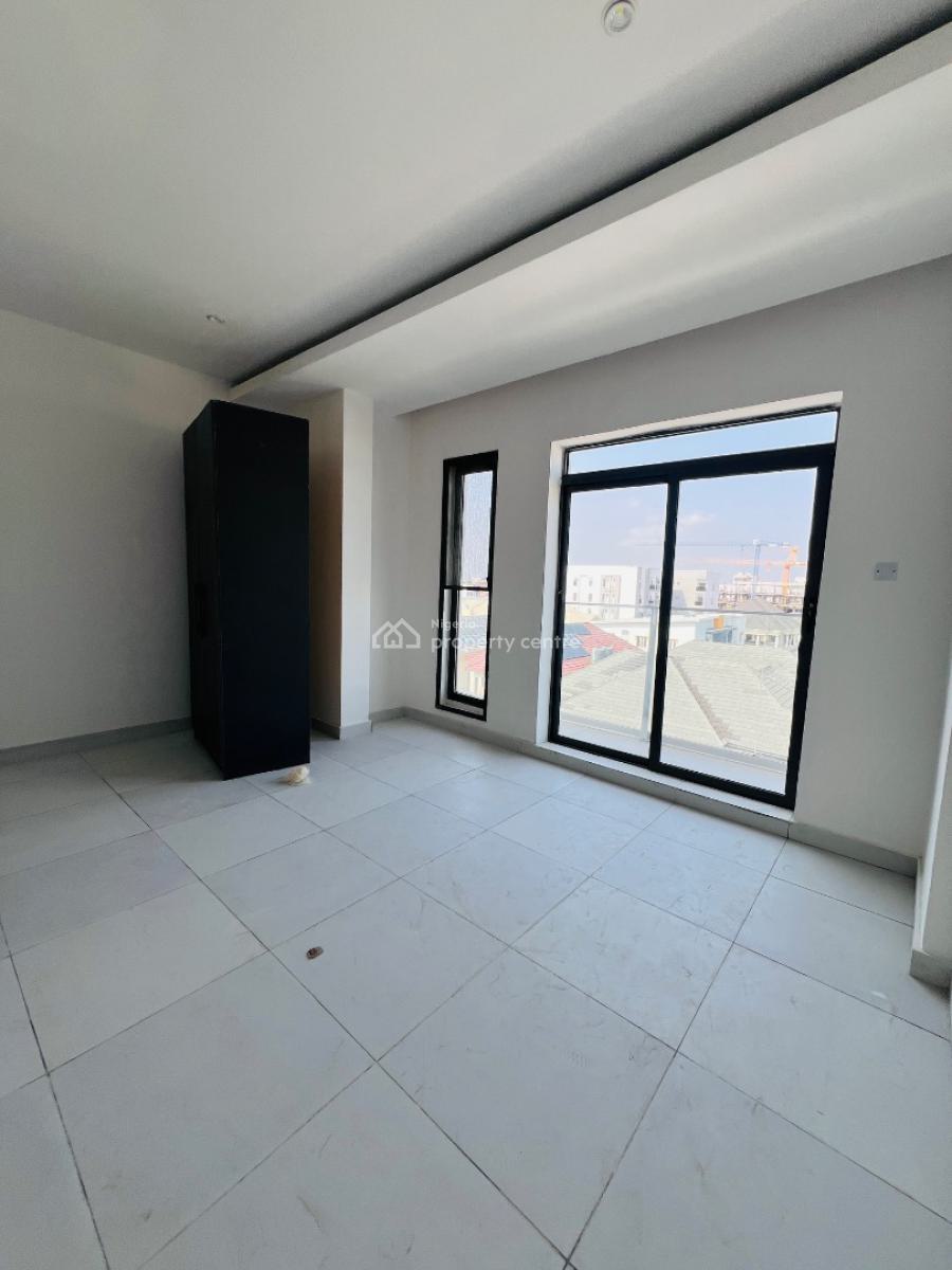 3 Bedroom Apartment, Fully Serviced with a Bq and a Rooftop Pool, Lekki Phase1, Lekki Phase 1, Lekki, Lagos, Flat / Apartment for Rent