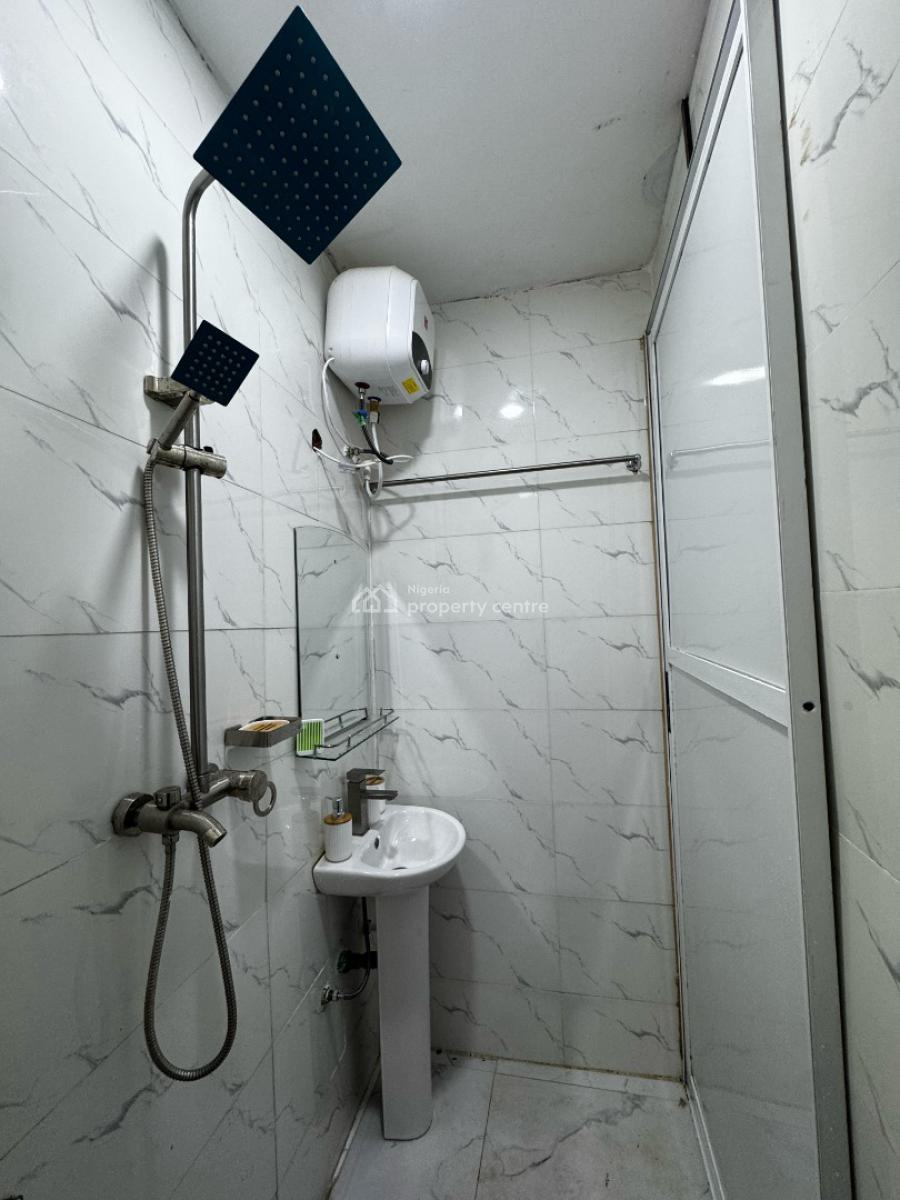Prime Oak Apartment Studio Apartment, Commercial Avenue, Sabo, Yaba, Lagos, Flat / Apartment Short Let