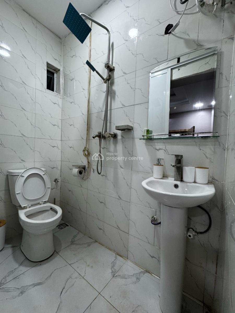 Prime Oak Apartment Studio Apartment, Commercial Avenue, Sabo, Yaba, Lagos, Flat / Apartment Short Let