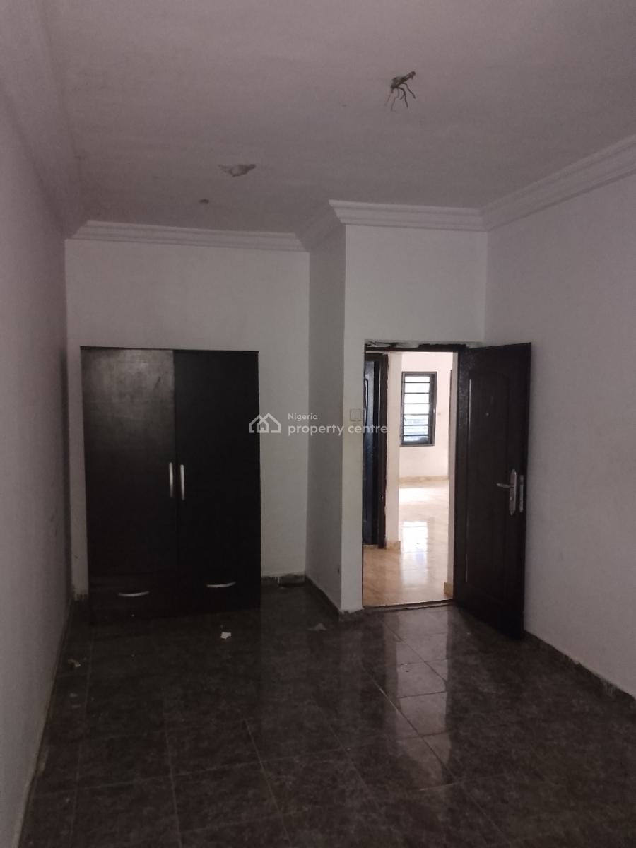 Massive 2 Bedroom Flat, Off Jehovah Witness Road, Bogije, Ibeju Lekki, Lagos, Flat / Apartment for Rent