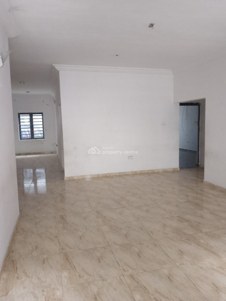 Massive 2 Bedroom Flat, Off Jehovah Witness Road, Bogije, Ibeju Lekki, Lagos, Flat / Apartment for Rent
