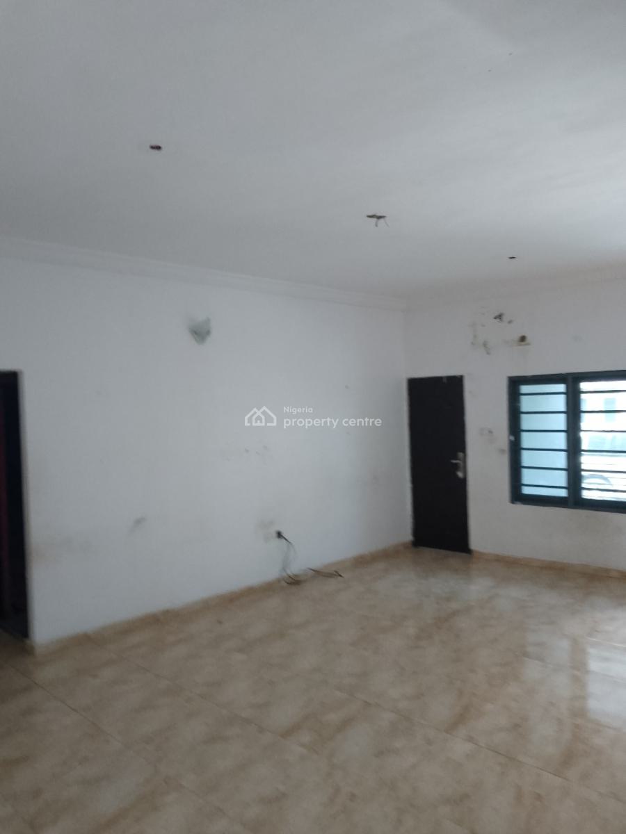 Massive 2 Bedroom Flat, Off Jehovah Witness Road, Bogije, Ibeju Lekki, Lagos, Flat / Apartment for Rent