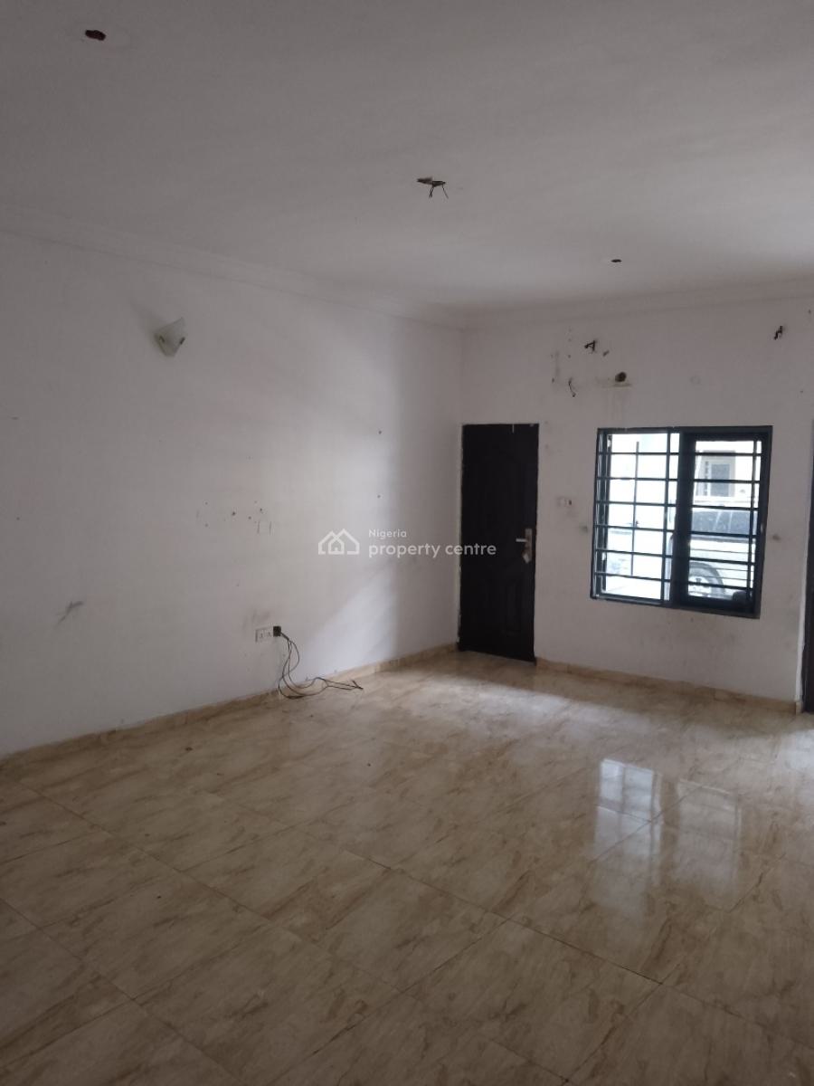 Massive 2 Bedroom Flat, Off Jehovah Witness Road, Bogije, Ibeju Lekki, Lagos, Flat / Apartment for Rent