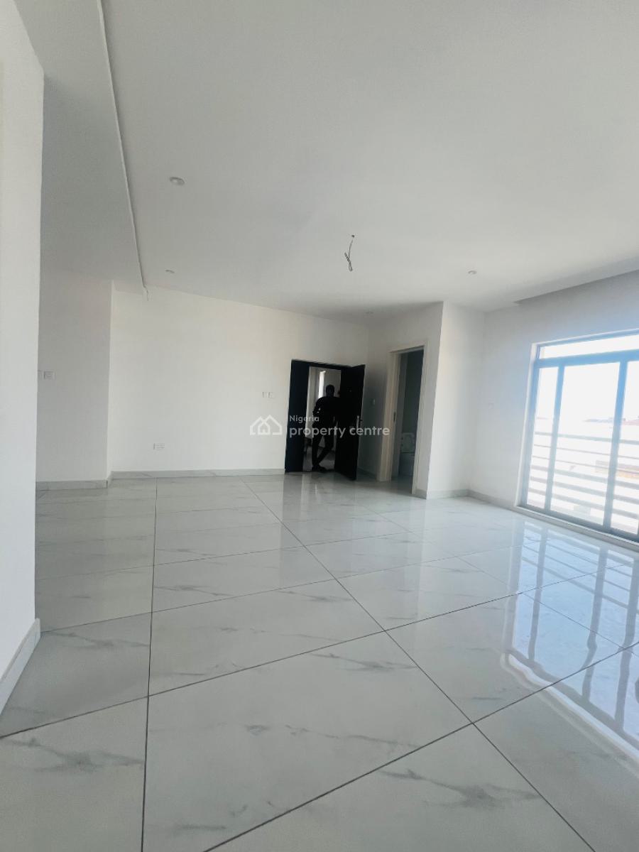 3 Bedroom Apartment Fully Serviced, with Bq and a Rooftop Pool, Lekki Phase 1, Lekki, Lagos, Flat / Apartment for Rent