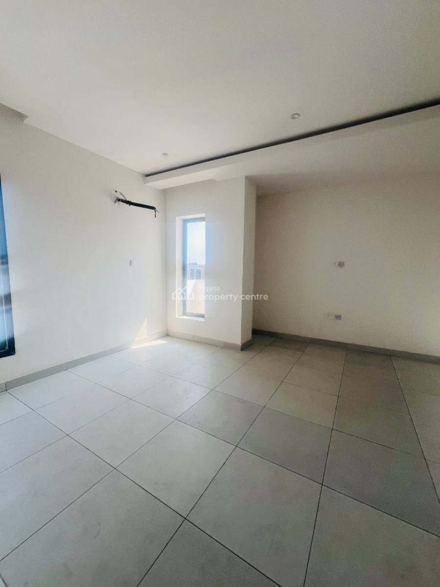 3 Bedroom Apartment Fully Serviced, with Bq and a Rooftop Pool, Lekki Phase 1, Lekki, Lagos, Flat / Apartment for Rent
