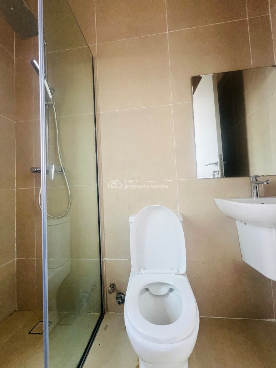 3 Bedroom Apartment Fully Serviced, with Bq and a Rooftop Pool, Lekki Phase 1, Lekki, Lagos, Flat / Apartment for Rent