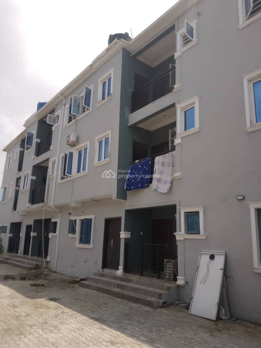 Luxurious 2 Bedroom Flat, Jehovah Witness Road, Bogije, Ibeju Lekki, Lagos, Flat / Apartment for Rent