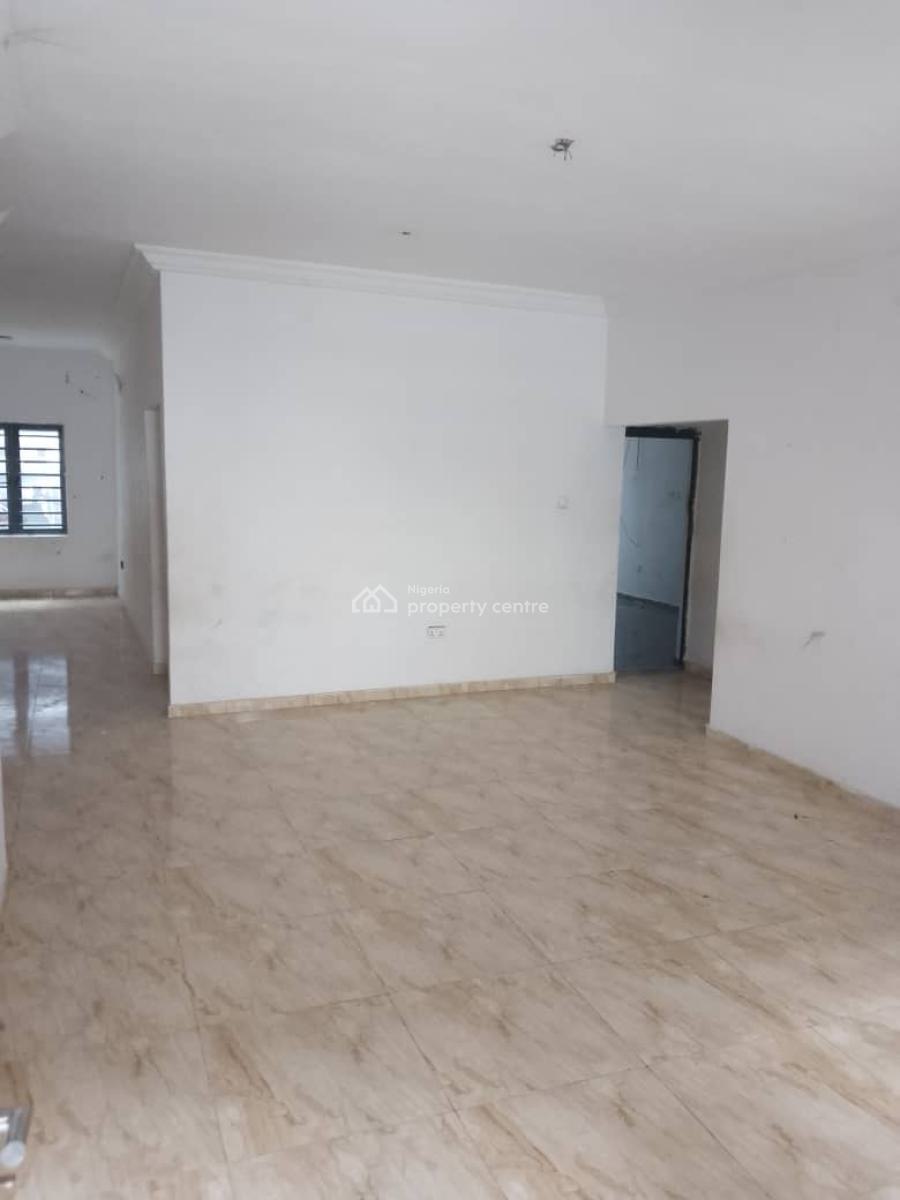 Luxurious 2 Bedroom Flat, Jehovah Witness Road, Bogije, Ibeju Lekki, Lagos, Flat / Apartment for Rent