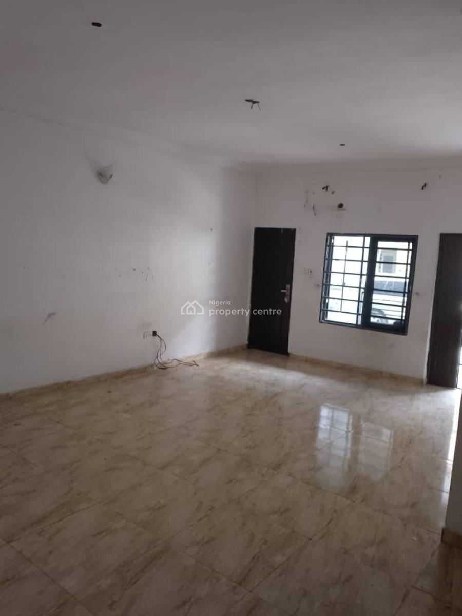 Luxurious 2 Bedroom Flat, Jehovah Witness Road, Bogije, Ibeju Lekki, Lagos, Flat / Apartment for Rent