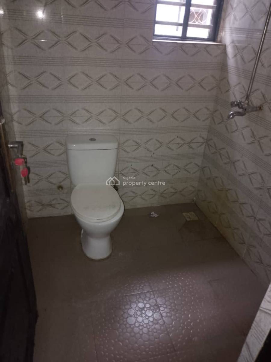 Luxurious 2 Bedroom Flat, Jehovah Witness Road, Bogije, Ibeju Lekki, Lagos, Flat / Apartment for Rent