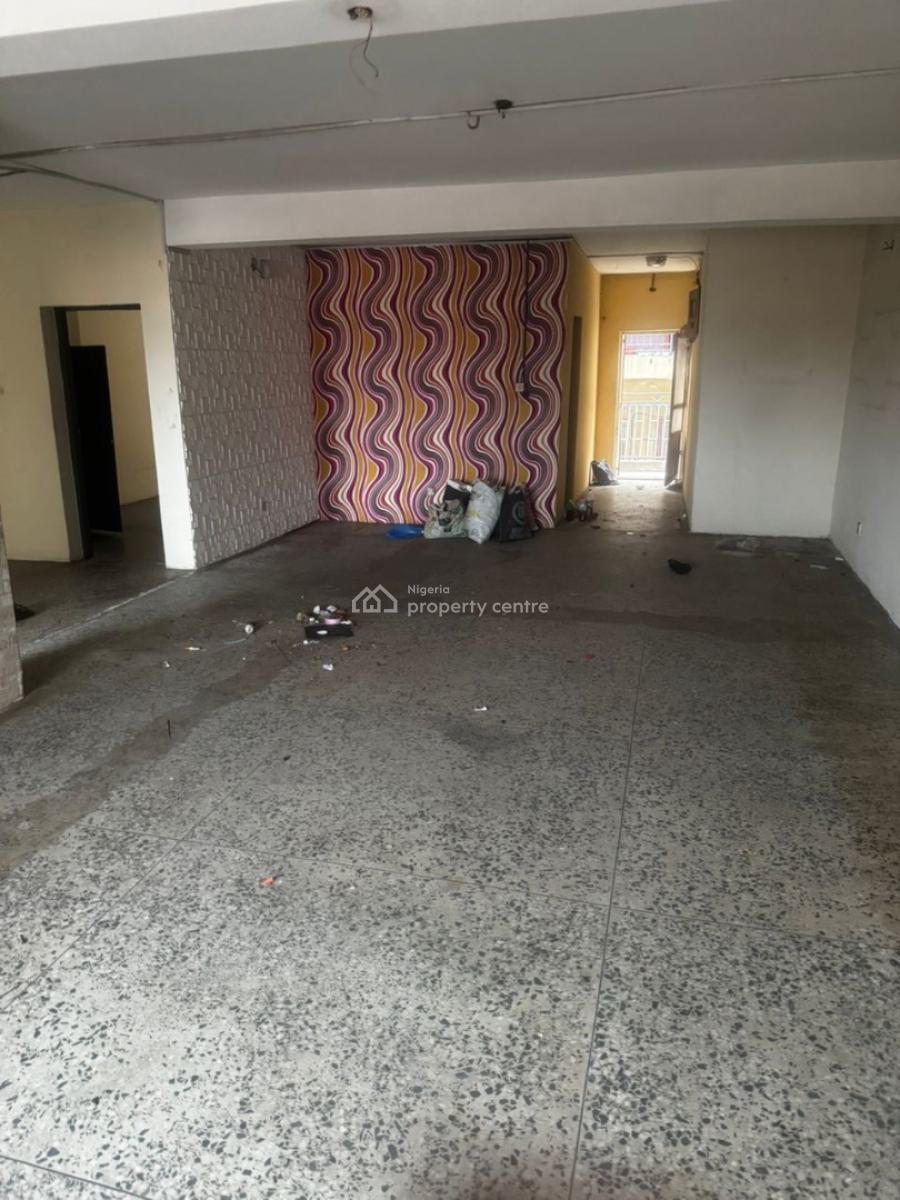 4bedroom Flat, Oregun, Ikeja, Lagos, Flat / Apartment for Rent