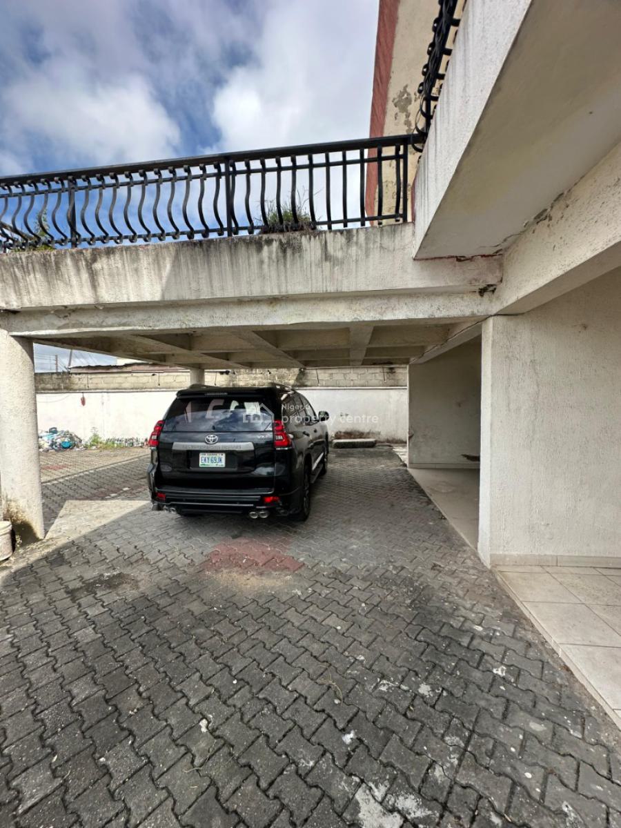 5 Bedroom Fully Detached House with 2 Room Bq in Lekki Phase 1, Lekki Phase 1, Lekki, Lagos, Commercial Property for Rent