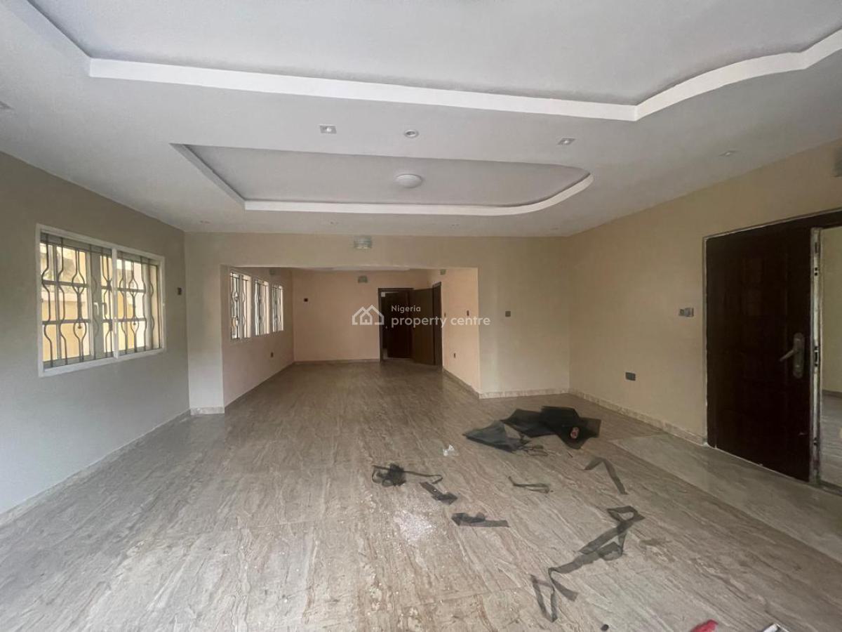 5 Bedroom Semi Detached House in Lekki Phase 1, Lekki Phase 1, Lekki, Lagos, Commercial Property for Rent
