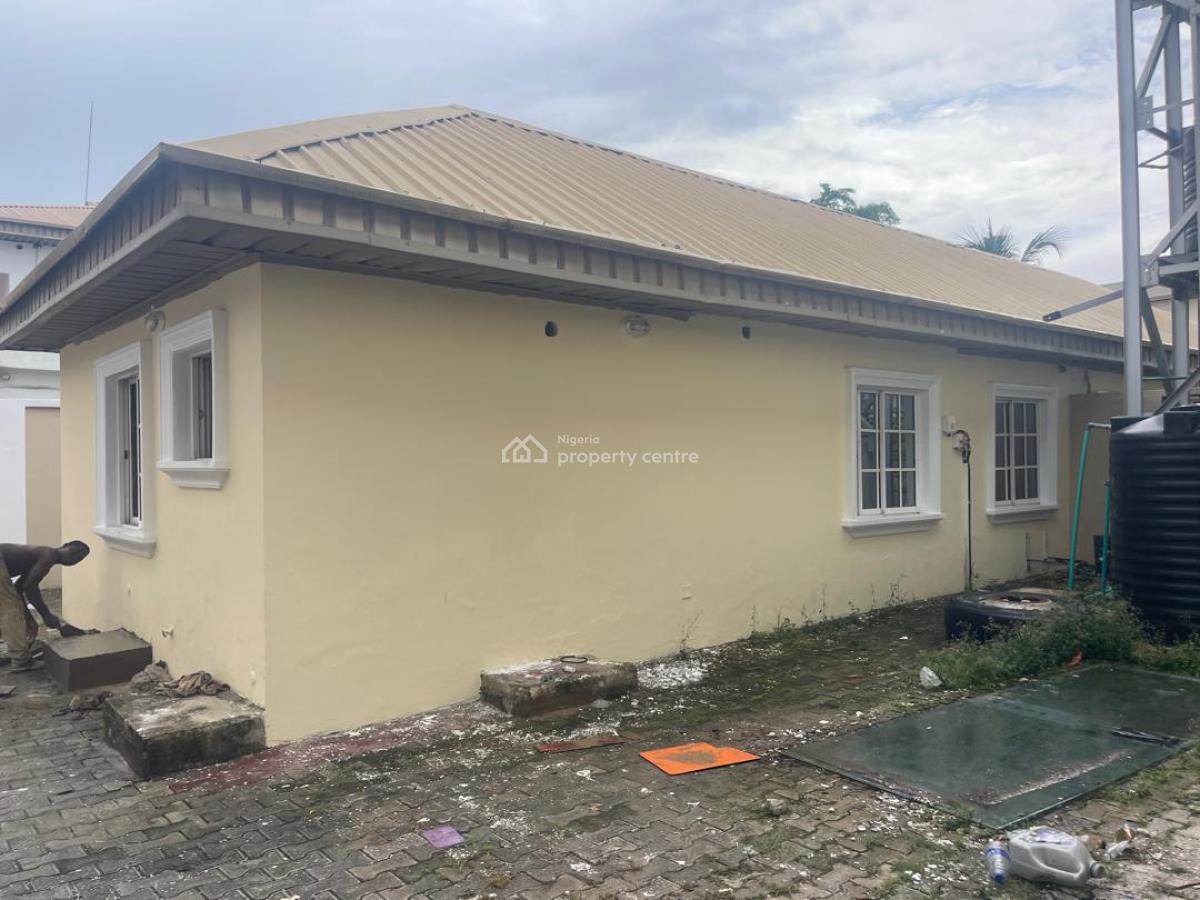 5 Bedroom Semi Detached House in Lekki Phase 1, Lekki Phase 1, Lekki, Lagos, Commercial Property for Rent