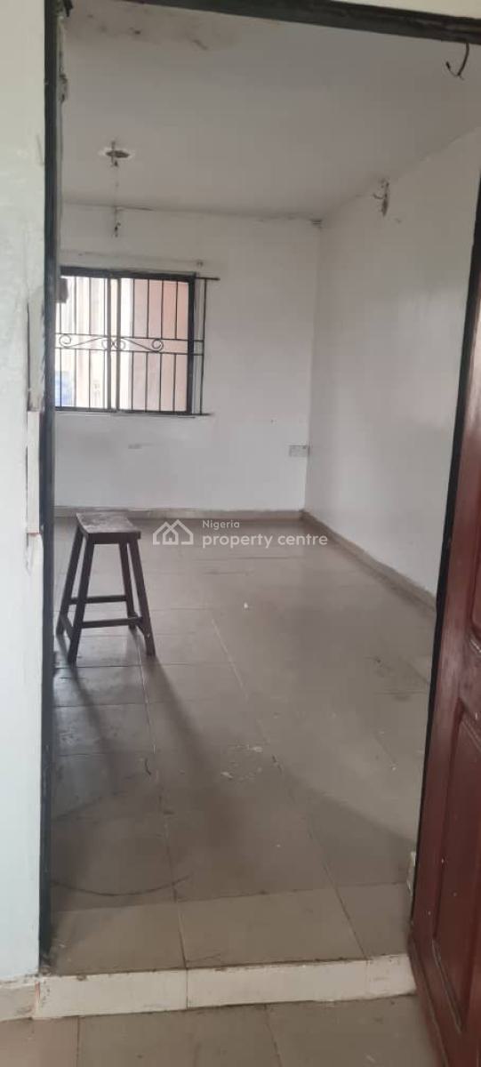 Luxury 2 Bedroom Flat, Gra Phase 1, Magodo, Lagos, Flat / Apartment for Rent