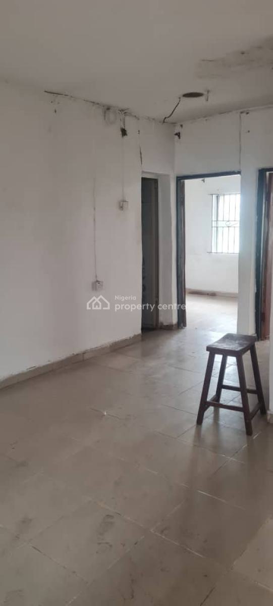 Luxury 2 Bedroom Flat, Gra Phase 1, Magodo, Lagos, Flat / Apartment for Rent