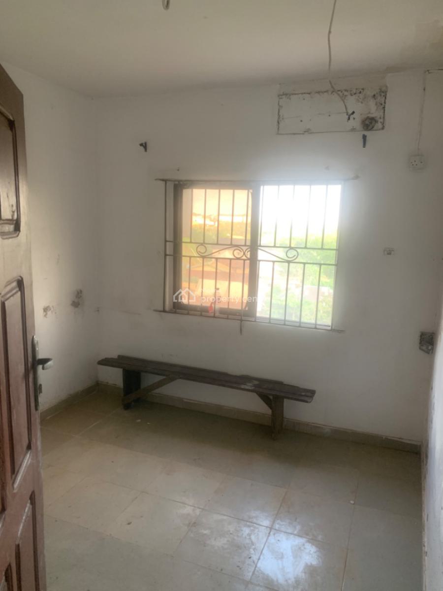 Luxury 2 Bedrooms Flat, Gra Phase 1, Magodo, Lagos, Flat / Apartment for Rent