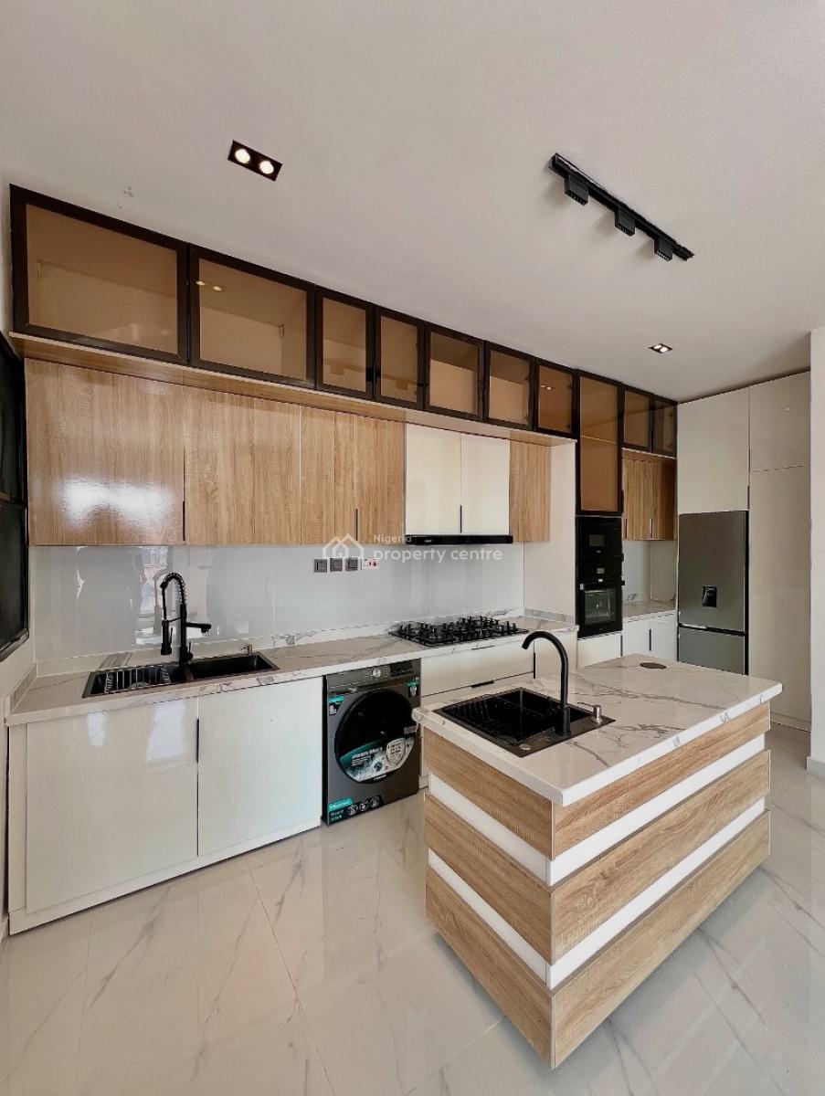 Fully Serviced 2 Bedroom Apartment with Swimming Pool and Gym, Ijate, Ikate, Lekki, Lagos, Block of Flats for Sale