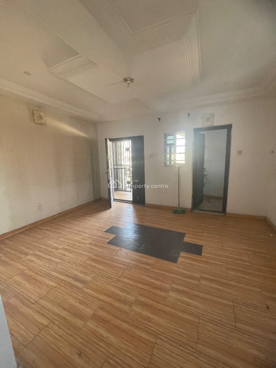 Nice and Spacious 2 Bedroom Apartment in a Serene Neighborhood, Thomas Estate, Ajah, Lagos, House for Rent