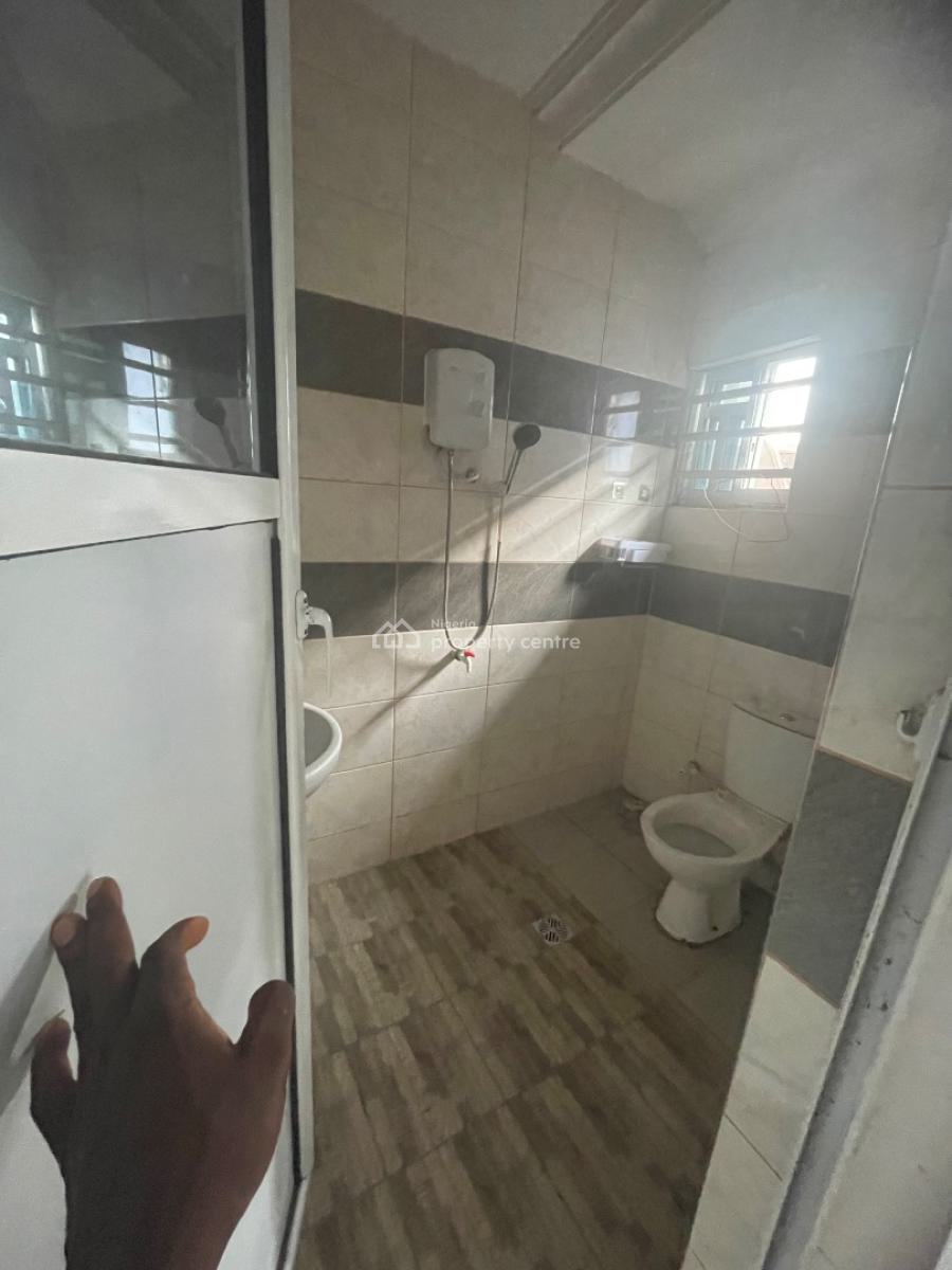 Nice and Spacious 2 Bedroom Apartment in a Serene Neighborhood, Thomas Estate, Ajah, Lagos, House for Rent
