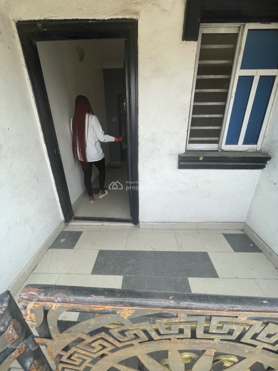 Nice and Spacious 2 Bedroom Apartment in a Serene Neighborhood, Thomas Estate, Ajah, Lagos, House for Rent