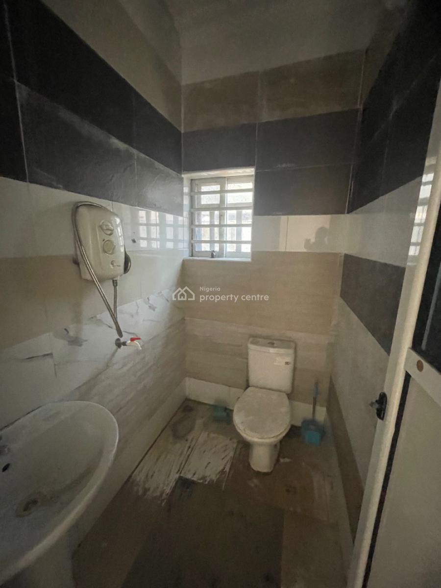 Nice and Spacious 2 Bedroom Apartment in a Serene Neighborhood, Thomas Estate, Ajah, Lagos, House for Rent