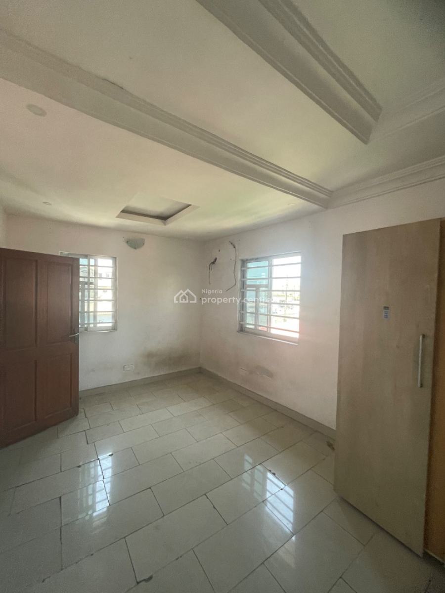 Nice and Spacious 2 Bedroom Apartment in a Serene Neighborhood, Thomas Estate, Ajah, Lagos, House for Rent