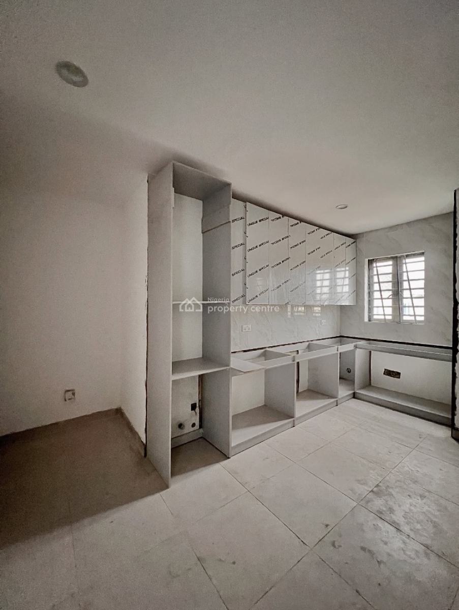 Serviced 4 Bedroom Townhouse, Ologolo, Lekki, Lagos, Detached Duplex for Sale