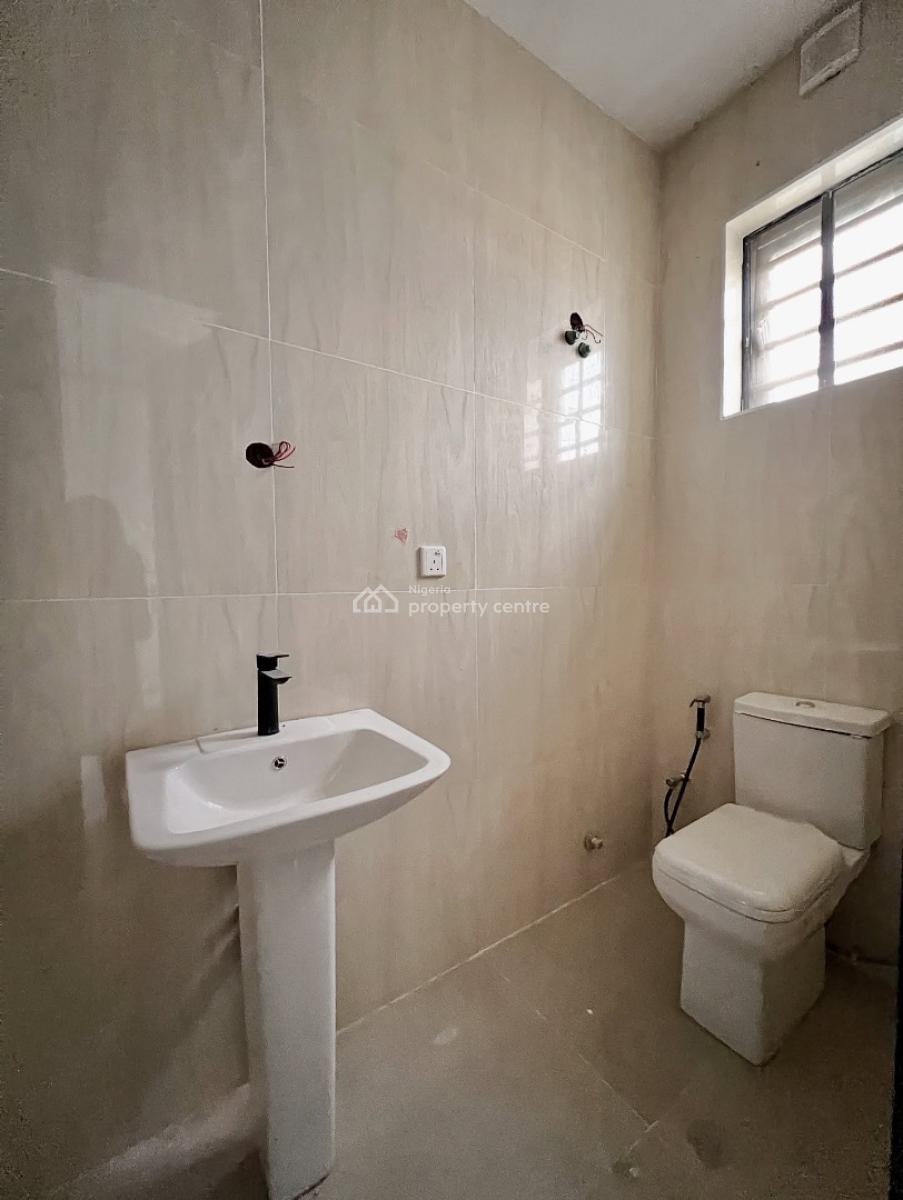 Serviced 4 Bedroom Townhouse, Ologolo, Lekki, Lagos, Detached Duplex for Sale