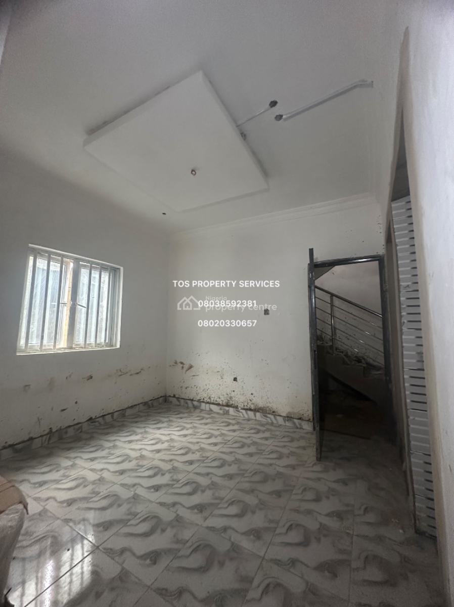New Miniflat + 2 Toilets, Sabo-alagomeji, Alagomeji, Yaba, Lagos, Mini Flat (room and Parlour) for Rent