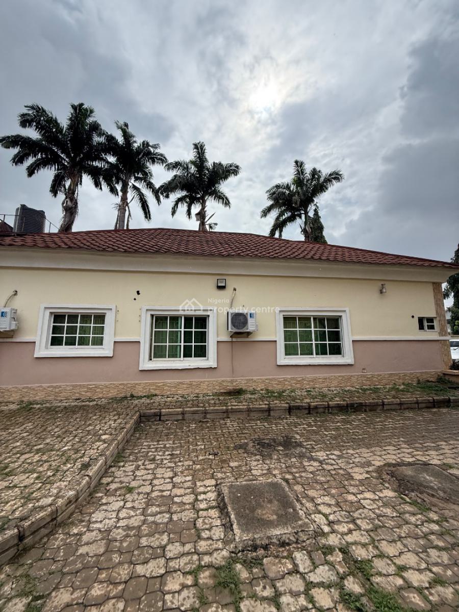 Strategically Located 5 Bedroom Detached Duplex on 1650sqm Land, 1st Avenue, Gwarinpa, Abuja, Detached Duplex for Sale