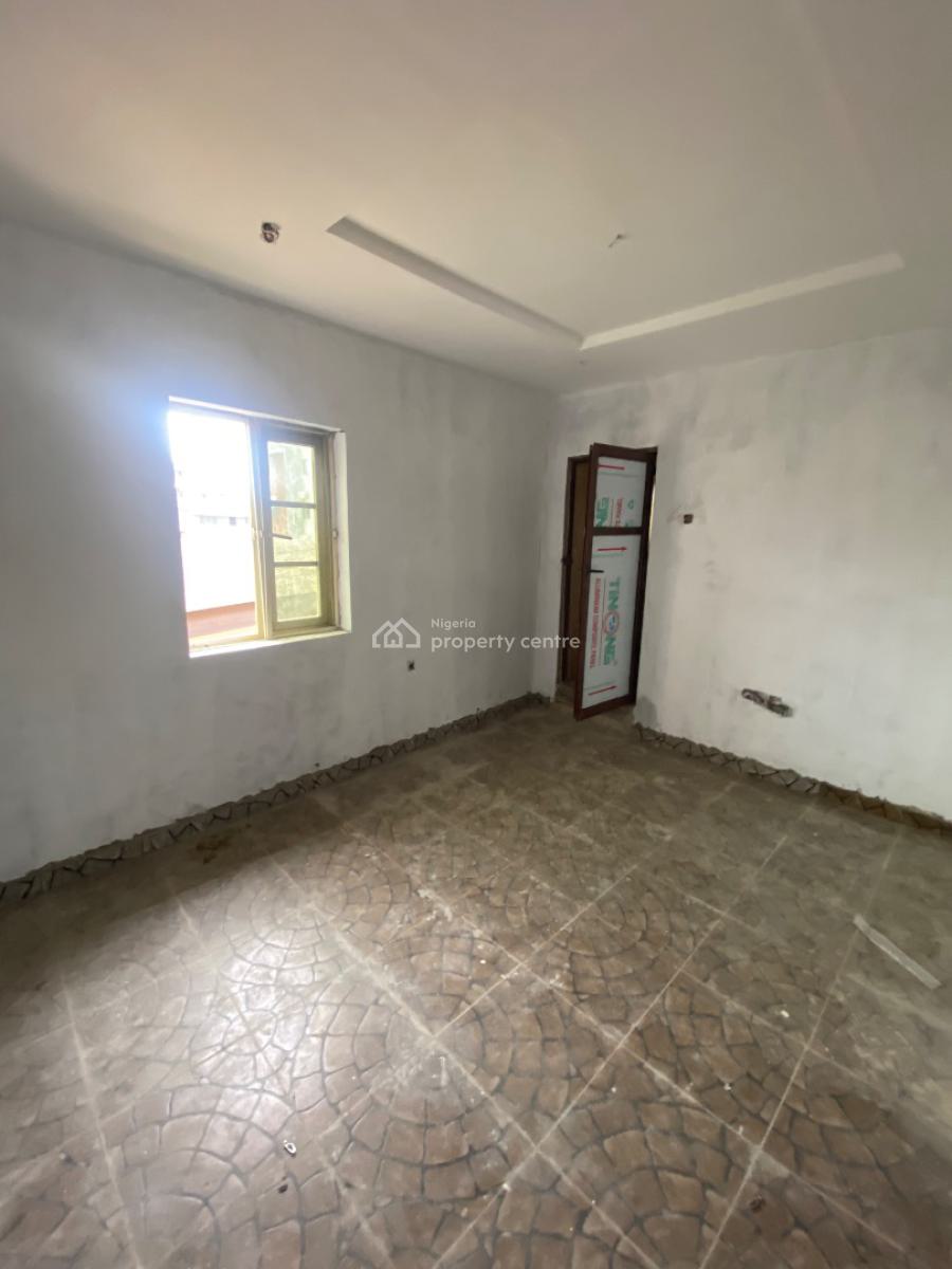 Tastefully Finished 2 Bedroom Apartment Upstairs Wit Modern Facilities, Off Ishola Randle Avenue, Surulere, Lagos, House for Rent