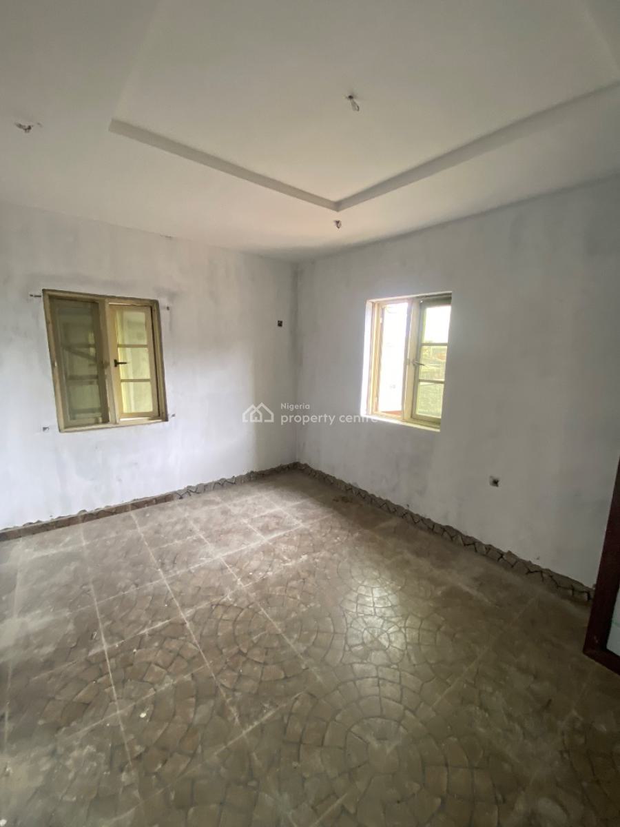 Tastefully Finished 2 Bedroom Apartment Upstairs Wit Modern Facilities, Off Ishola Randle Avenue, Surulere, Lagos, House for Rent