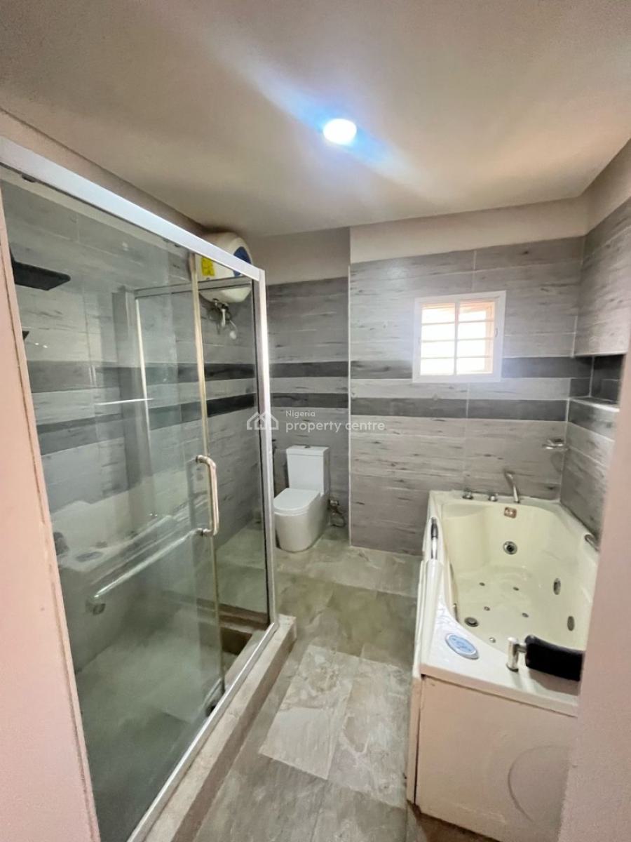 Well Maintained 5 Bedroom Semi Detached Duplex with 2 Bq, Lekki Phase 1, Lekki, Lagos, Semi-detached Duplex for Rent